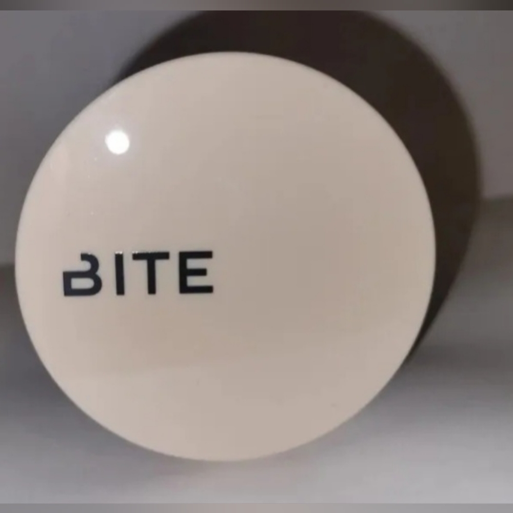 Bite Beauty Boundary Breaker Peptide Infused Setting Powder "Apricot" SEALED